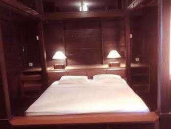 Pulau Ayer Resort And Cottages Jakarta Exteriör bild