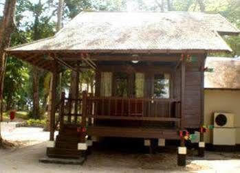 Pulau Ayer Resort And Cottages Jakarta Exteriör bild
