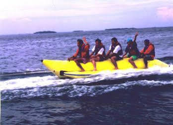 Pulau Ayer Resort And Cottages Jakarta Exteriör bild